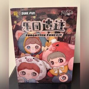 MAYMEI 400% Forgotten Funfair Plush Series Sealed Blind Box
